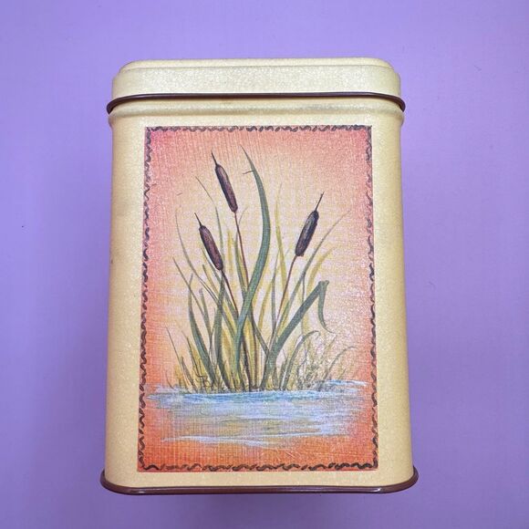 Century Resource Vintage Collector
Tin Canister Mallard Duck Cattails (Bx 3) - Picture 9 of 11